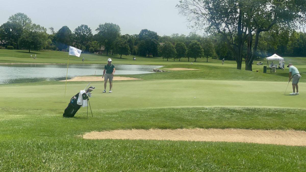 D3MensGolf tweet media