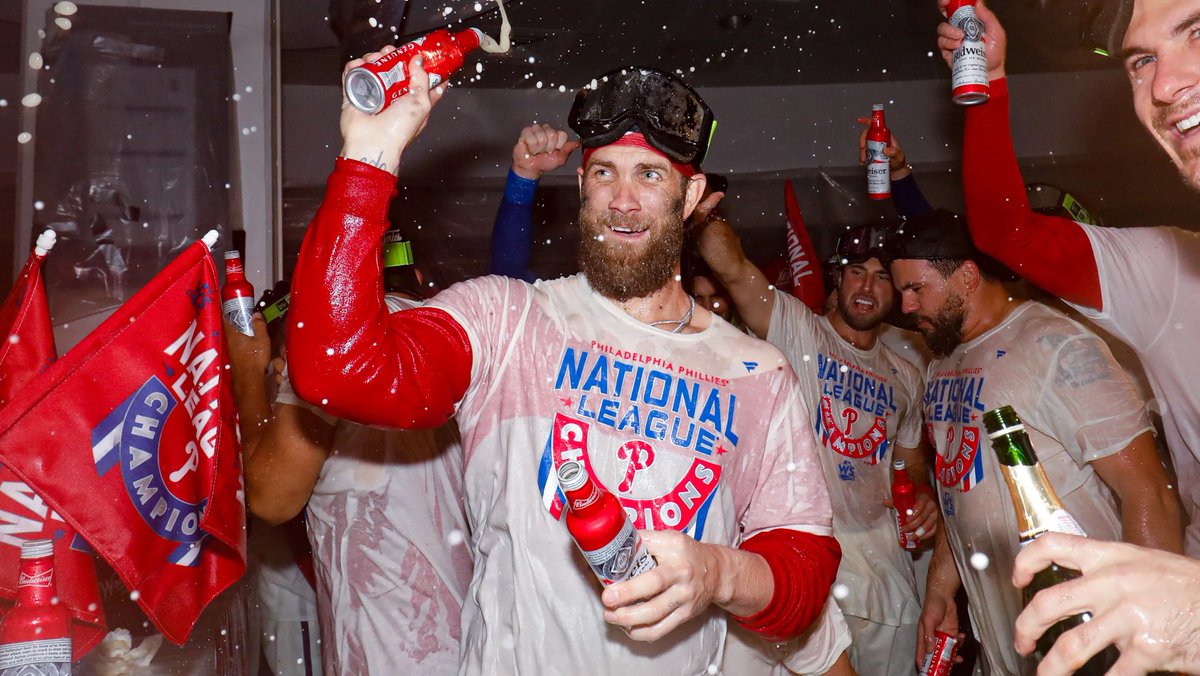 Bryce Harper and the Phillies celebrate winning the nl pennant