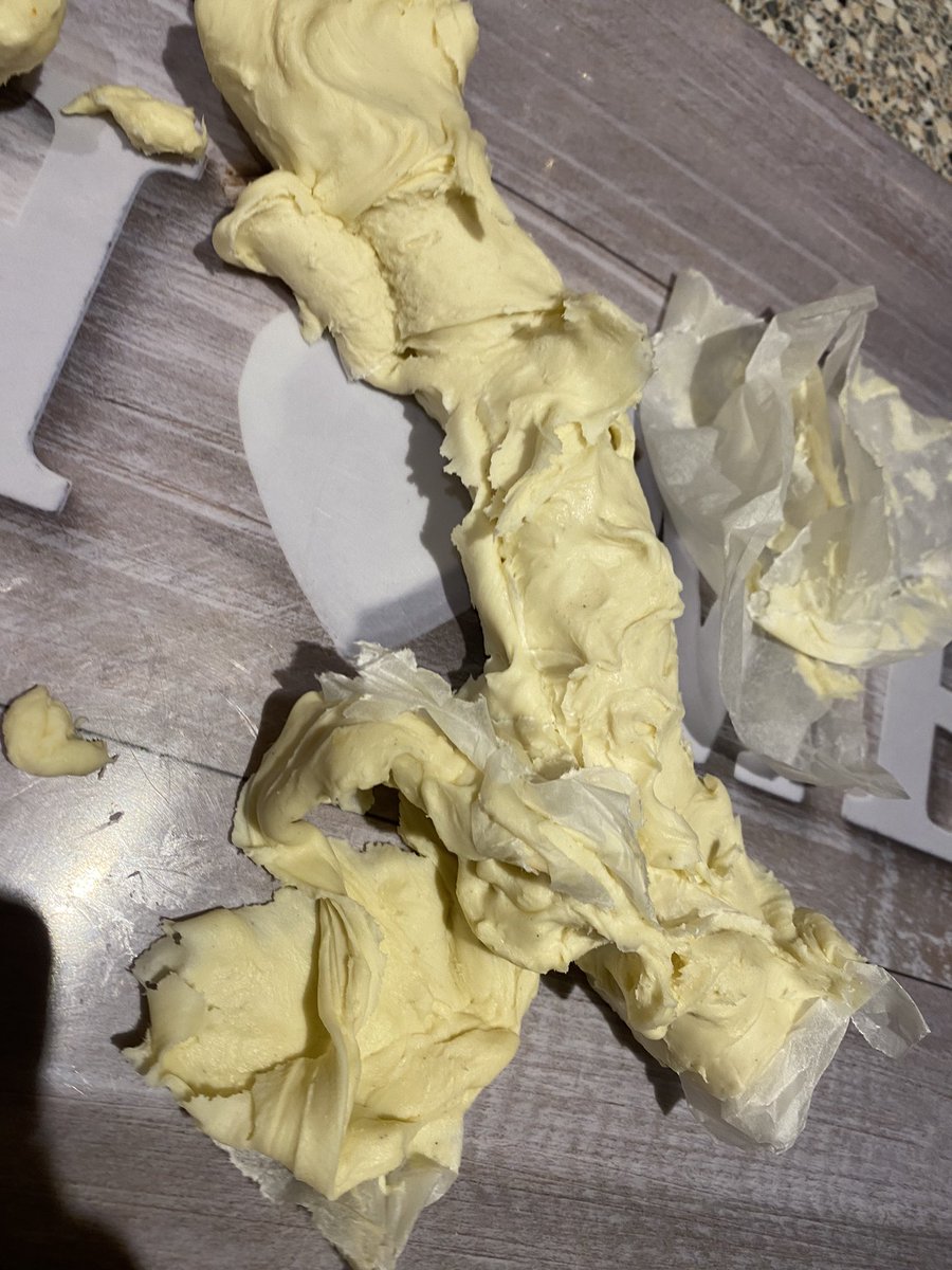 Got the kids to bed, ironed my sheets, made food for my sons’ cultural day party at school tomorrow, then tried to start prepping for dinner tomorrow & this is the state of @Tesco ‘finest’ ready to roll puff pastry. Ready to roll to the bin more like. Can’t get the paper off!😭