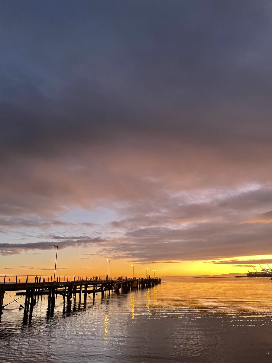 Another epic sunrise in PL this morning while on the early shift 🌅 #EyrePeninsula #ABC