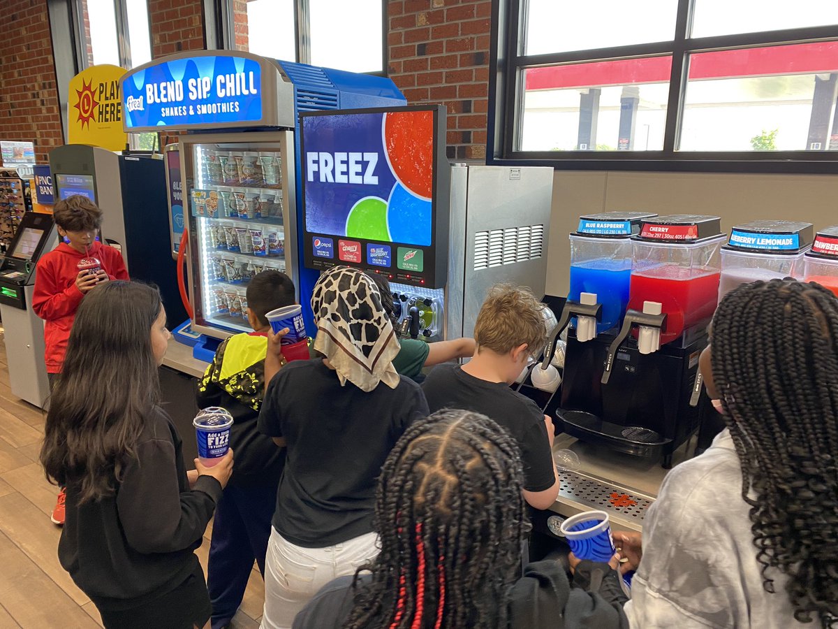 Emily Nauman tweet media