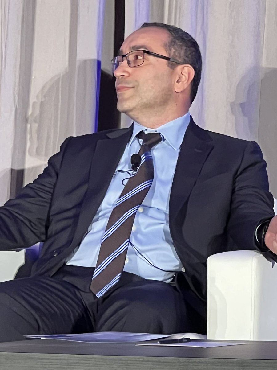 guroledip's tweet image. Fun last debate of the day- what is the future of stroke prevention after “successful” @AFib_Disease ablation: #LAAC vs #NOAC in pocket? Great intro from @PassmanRod on the art of war for this debate against @omwazni who emphasized problems with indefinite length of monitoring