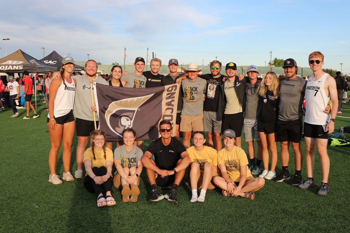 MuddAndrew's tweet photo. Another great year for the AU sprints/jumps/throws squad. 9 new school records, 3 conference medalists, and too many PRs to count. Coaching sprints jumps and throws is pretty draining but I absolutely love what I do. Next year should be better than ever! https://t.co/Y6tNygmPw0