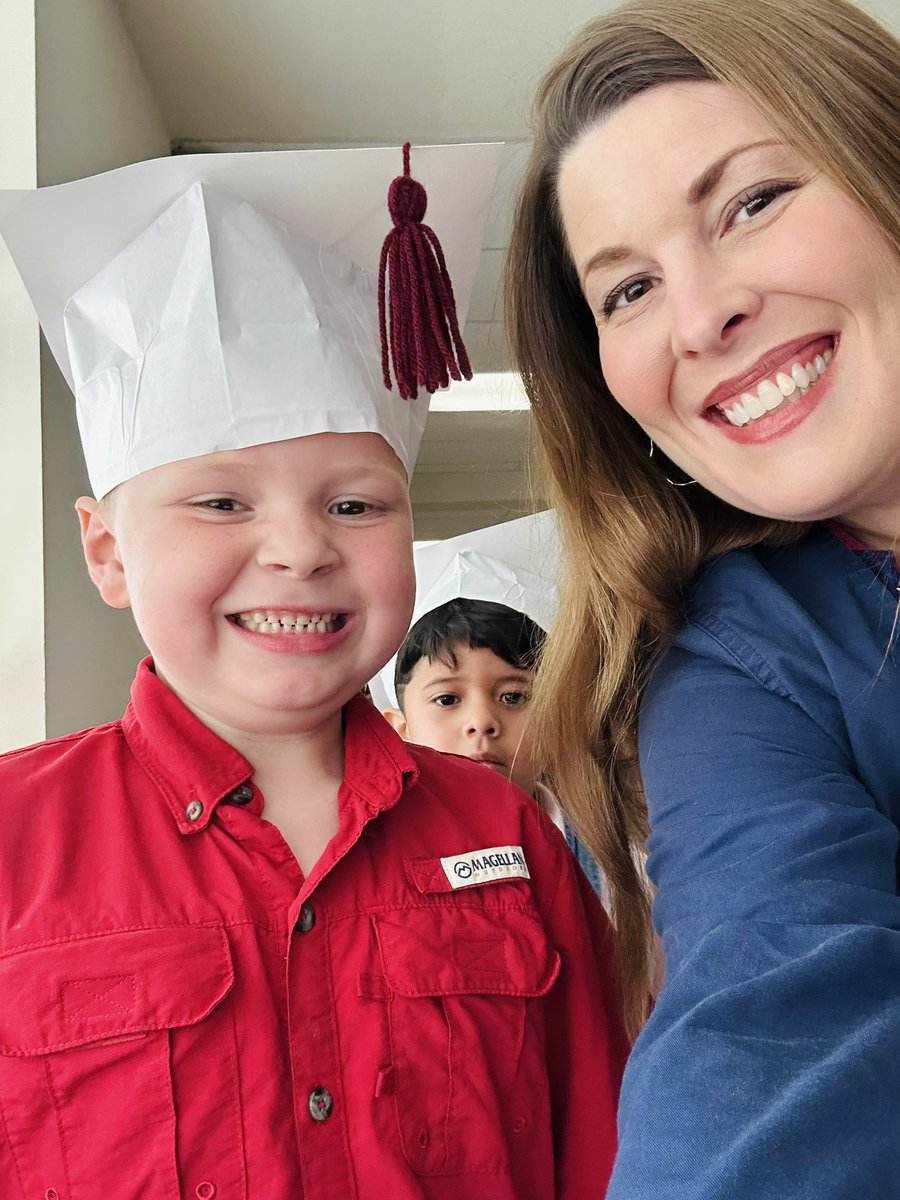 LauraBrast's tweet photo. It has been a busy week at Carver, so I only got a pic with 2 of our PreK graduates. But they all did awesome during their graduation ceremonies! 🎓♥️ #PreKGrad #LoveMyLISD  #ProudCarverNurse @Carver_Cubs @LockhartISD https://t.co/QyMufw6uSj