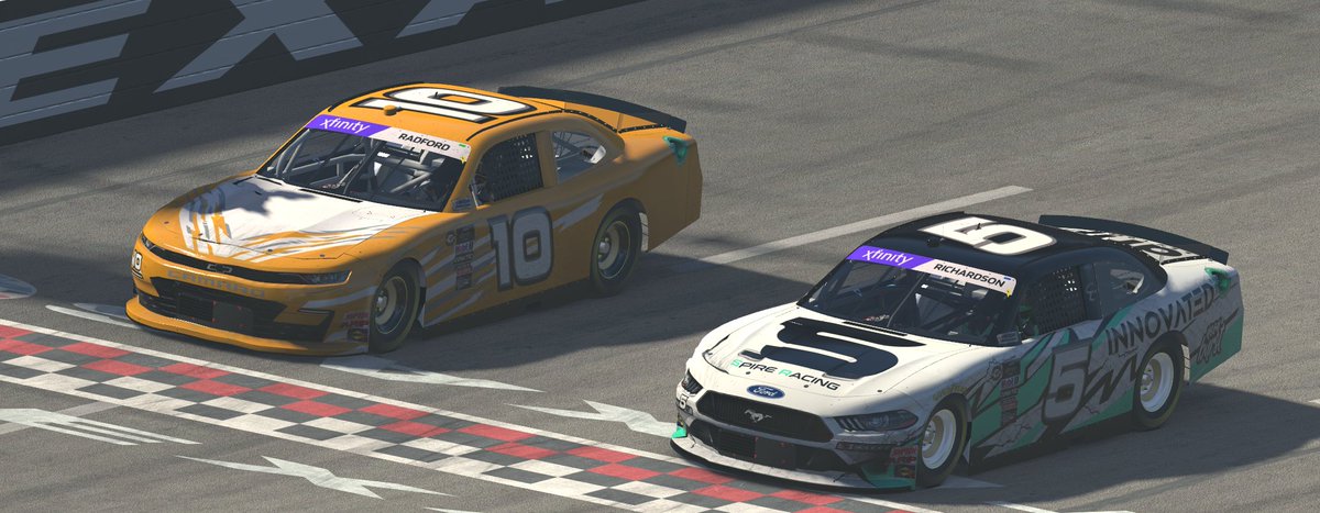 RichKarRacing's tweet photo. Started P2 at Texas this afternoon, finished P3 (peek the photo finish). Solid bounce-back finish for our @inSpire_mtrspts @WraithEnergy @FordMustang after a tough night at Texas last night. Never give up! ⚡️⚡️

#rebound #InSpire @TeamSpireGGs https://t.co/HEwBR5NjZ0