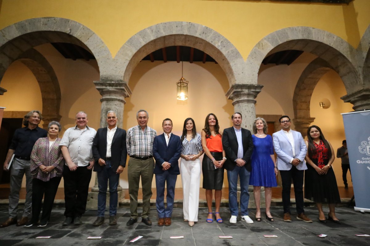 Guadalajara Capital Mundial del Libro 2022 tweet media