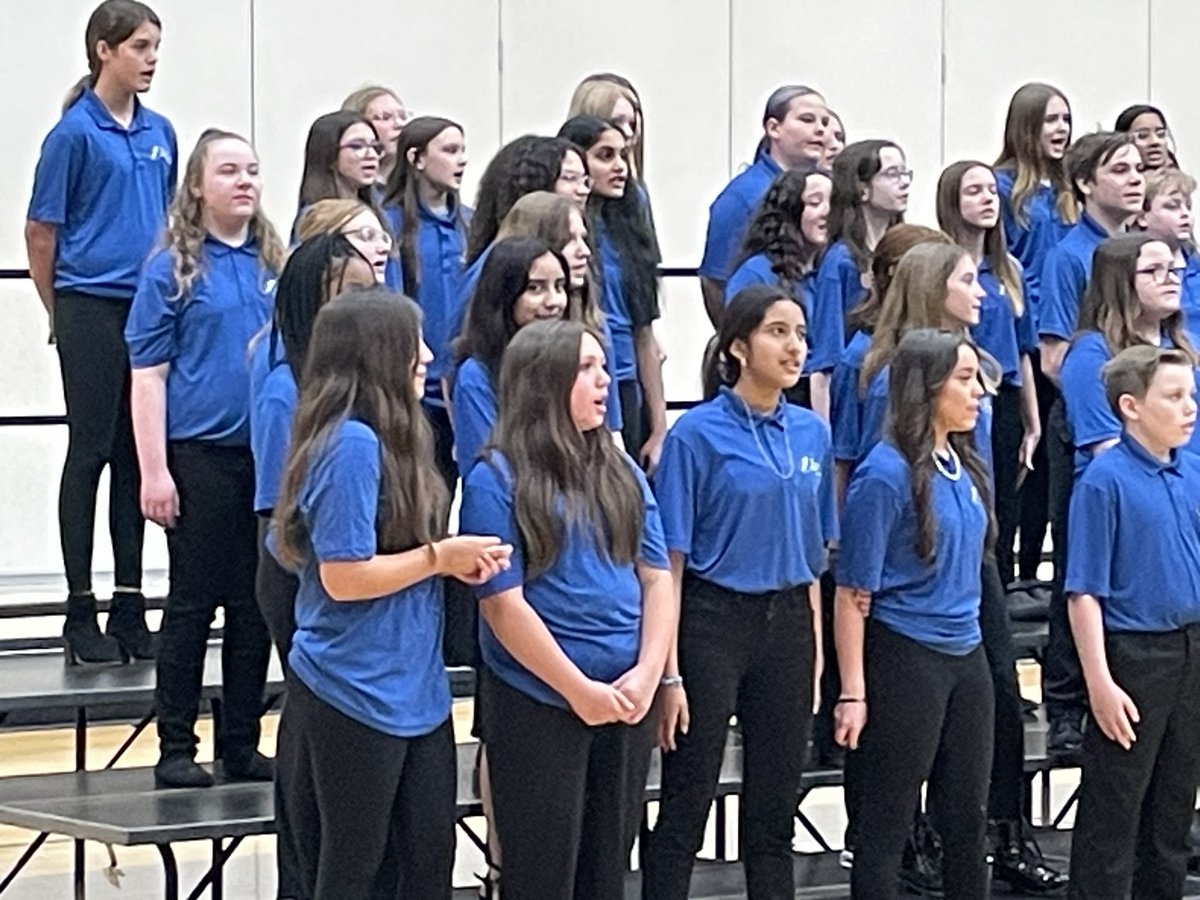 Edgewood Intermediate School tweet media