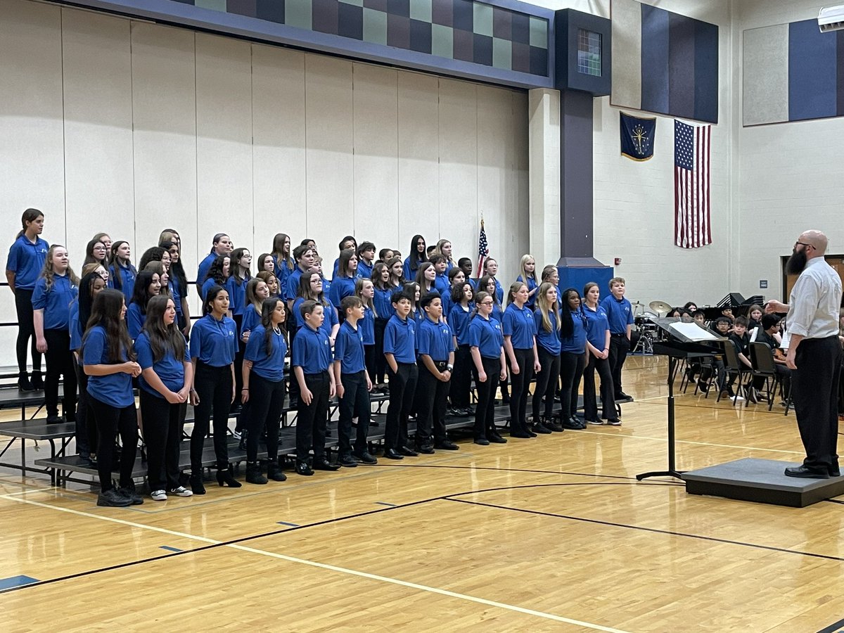 Edgewood Intermediate School tweet media