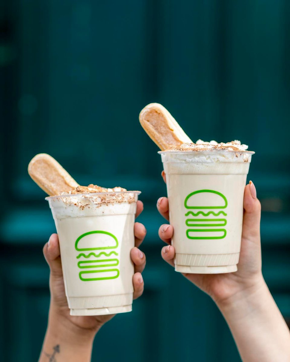 ¡Hoy celebramos la apertura de #ShakeShack en Miyana Comercial! 🍔💚 Ven a disfrutarlo 📍 Av. Ejército Nacional Mexicano #769
<a href="/shakeshackmx/">Shake Shack México</a>