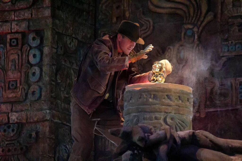 DisLandviewfndr's tweet photo. In honor of the Indiana Jones films coming to Disney+, a few shots from the Indiana Jones Epic Stunt Spectacular. 
.
.
.
#indianajones #indianajonesepicstuntspectacular #disneyhollywoodstudios #disneyworld #wdw #waltdisneyworld #disneyparks #disneygram #… https://t.co/Tp46A0ld0v https://t.co/nRCTFHlkvm