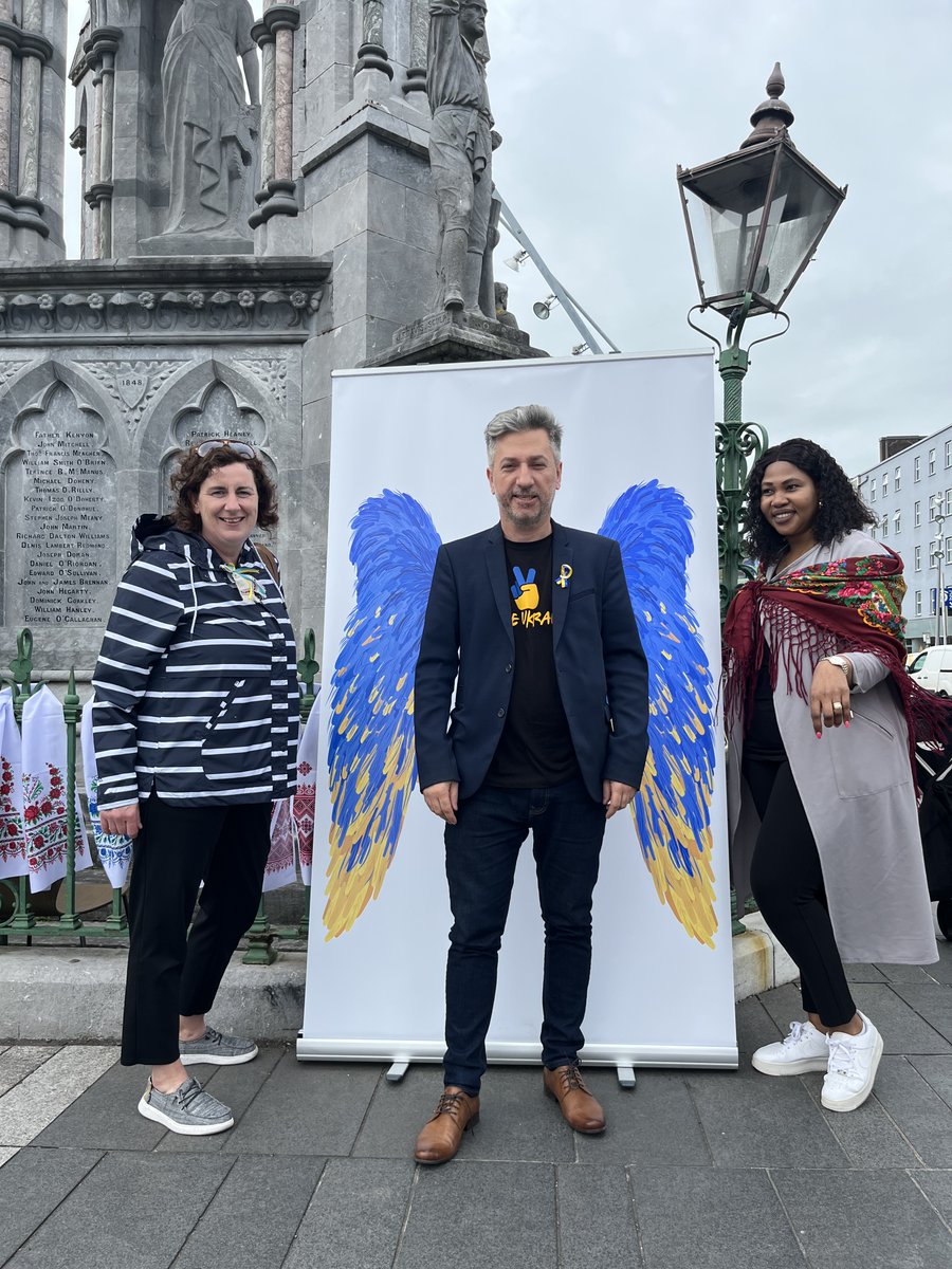 Together-Razem tweet media