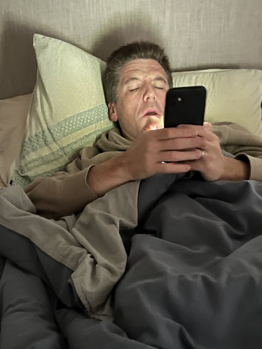 Andie312's tweet photo. The best part of the golf majors is @Quinny_1 waking up, grabbing his phone and struggling to make out the live scores. https://t.co/RdtFZDzC74