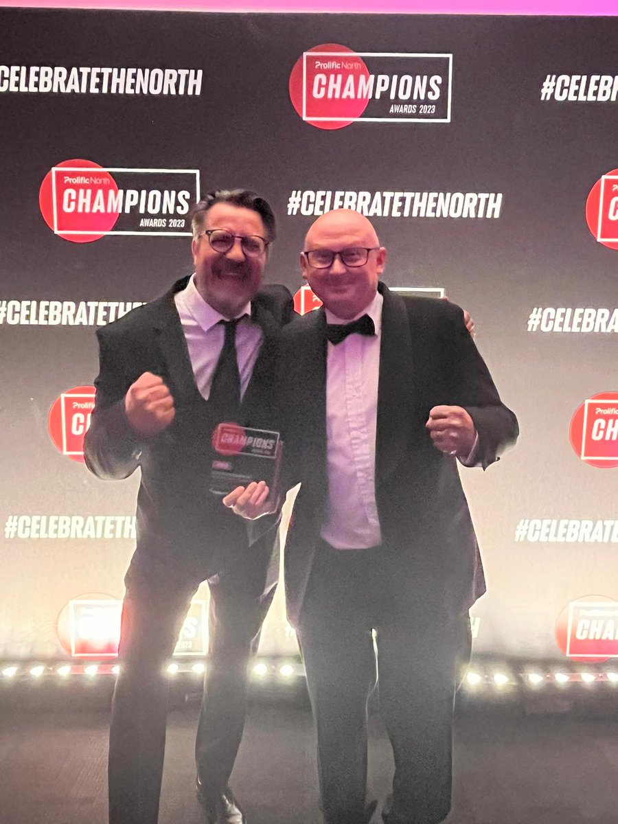 So, did we win? Oh yes!
Well done everyone at @WeAreWaterfall and @ahowells10 and the team at @UniversitiesUK. Plus all the universities leading the charge with #TwinForHope 🇺🇦 
#CelebrateTheNorth #PNChampionsAwards