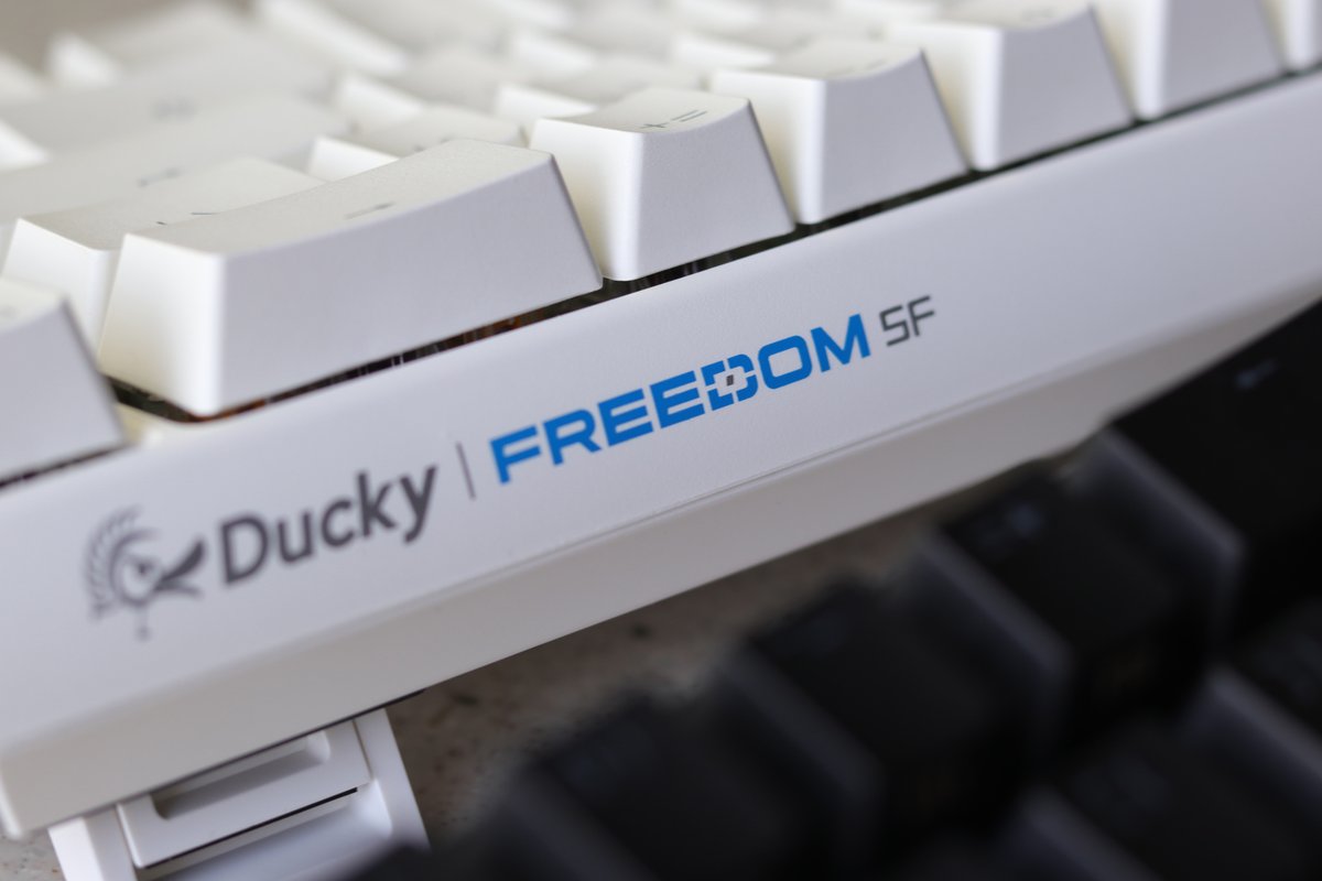 Ducky Global tweet media