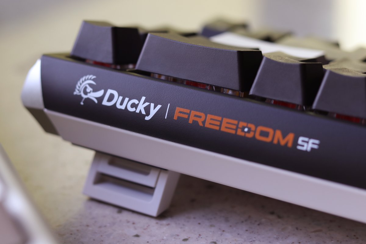 Ducky Global tweet media