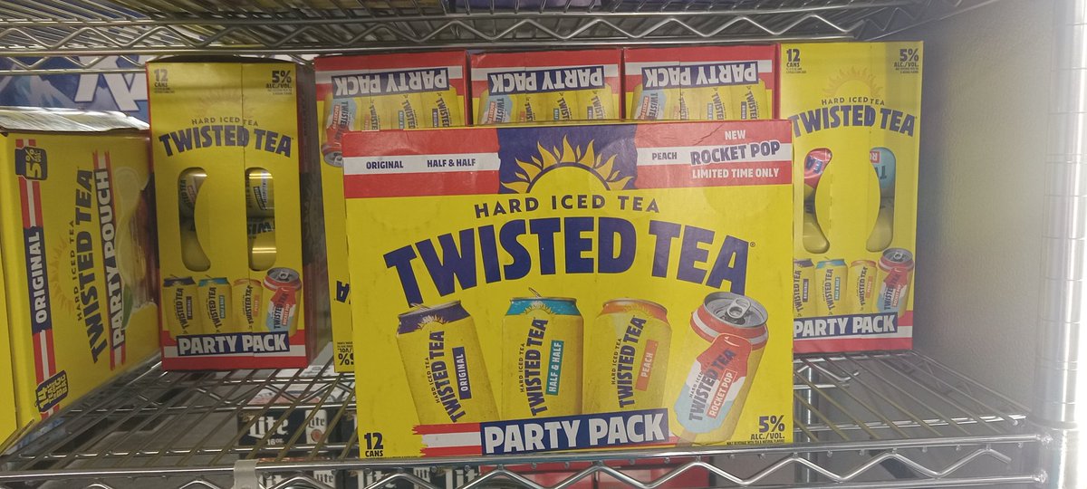 InsanityWars1's tweet photo. Yo JC peeps! We just got the new Twisted Tea Rocket Pop flavor, here at HANDY'S LIQUOR! It's limited time though :( https://t.co/L539HhVFWP