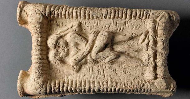 Scubarob5's tweet photo. https://t.co/UILERiPhOt presents: The Origins of Kissing Relocated to Mesopotamia
See https://t.co/UjssdxARRn for more https://t.co/zJChn2hKxo