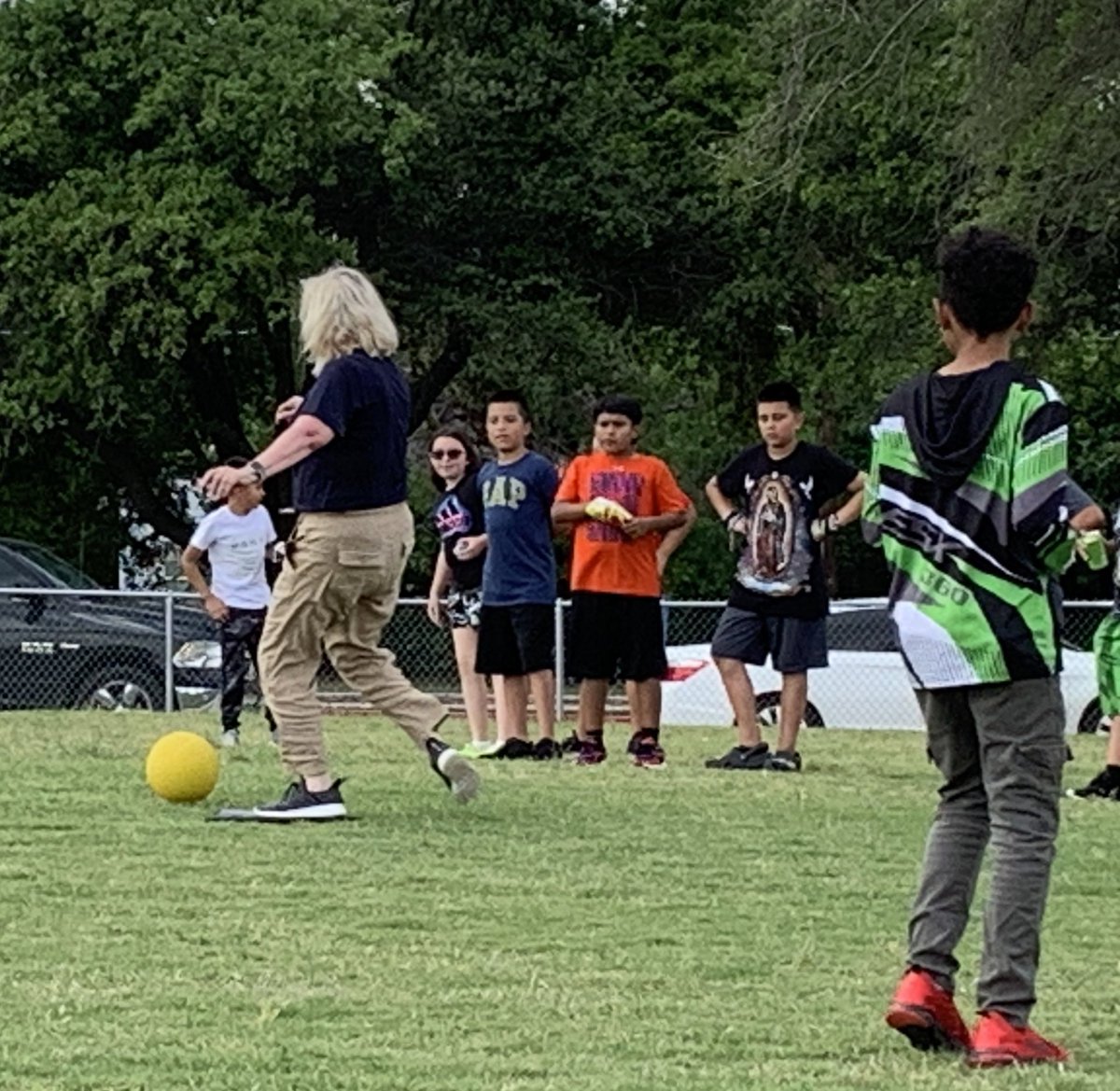 kcody1971's tweet photo. Principal Bailey with the strong kick during the annual 5th Grade vs. Mill Street Staff Kickball Game 💜 https://t.co/vokPO6y7aj
