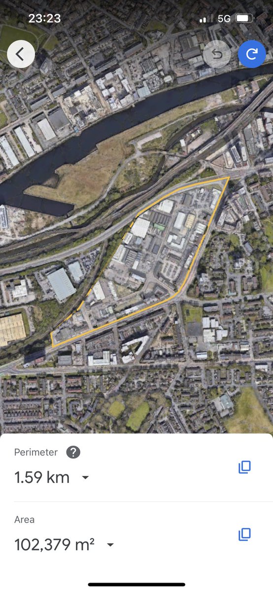 GJMarshy's tweet photo. Massive site here near #Cornbrook #Metrolink just crying out for mixed-use, transit-oriented development. 🏢🏘️🚉

#Manchester #Construction #Development #UrbanPlanning #Transit https://t.co/YX7qxKkfsC