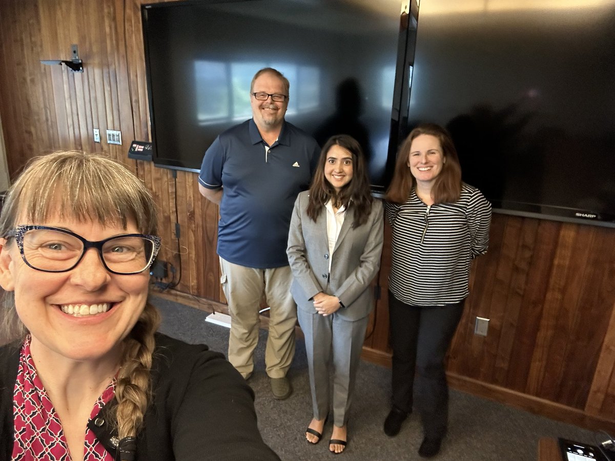 KSUWheatDoc's tweet photo. Congratulations @anushaadahal on completing your M.S.! We are SO PROUD of you! Agriculture is better because you are in it! Team #awp is strong! https://t.co/3hDFvjZUkZ