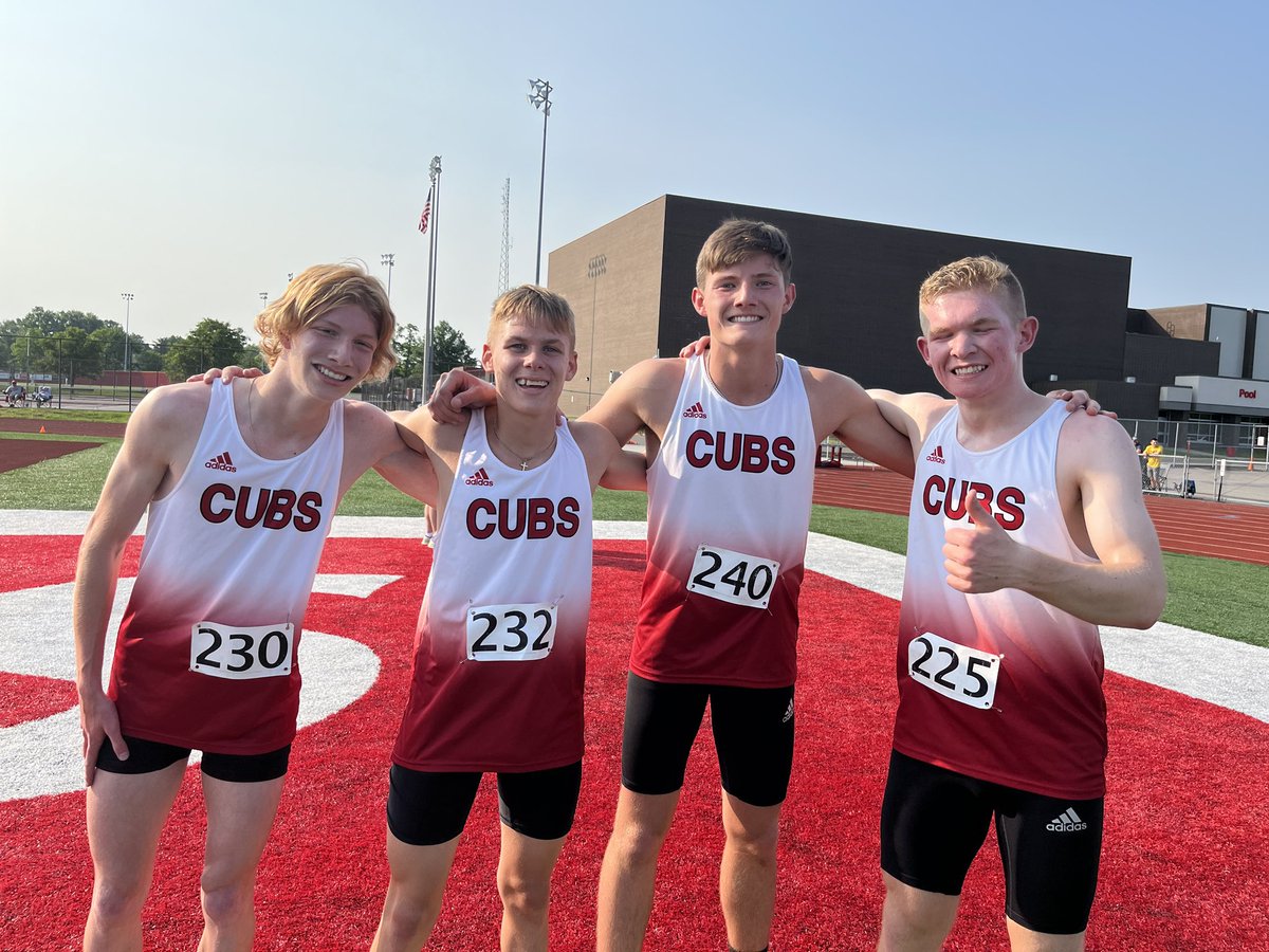 Our first regional qualifier of the night!  The 4 x 800 meter relay placed third with a time of 8:26.82.  This is the second best time ever for the Cubs!!  Logan Ferris, Travis Hoffman, Bryce Miller, and John a Michael Crouch. #buildthemup #GOCUBS