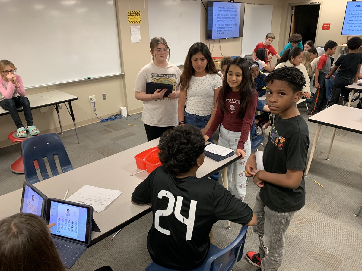 MrKerkhoff_BCS's tweet photo. These Broncos recently had the opportunity to “sell” their ultimate survival backpacks, spotlighting their newly invented tool for the backpacks. #SignOfTheBeaver https://t.co/tx4EgMvv5A