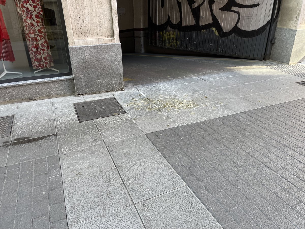 VallaSuciedad's tweet photo. Calle Santa María
18/5/23
#VallaSuciedad
#ValladolidMejorQueNunca
#Valladolid https://t.co/YTGVBYWrzs