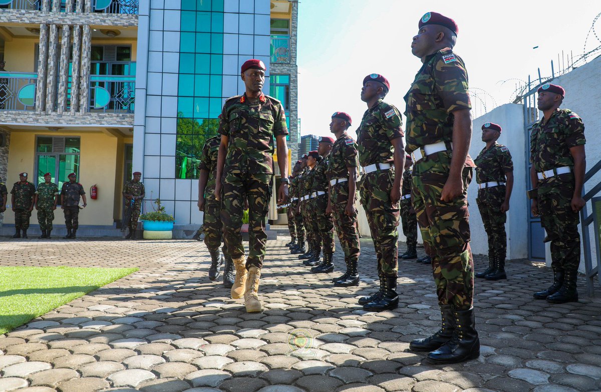 BREAKING: 

Despite Kinshasa's mistrust, The incoming EACRF Commander Maj Gen Aphaxard Muthuri today assumed office in Goma. 

Security experts told me during #NSS2023 that it is hard to achieve peace in DRC unless Kinshasa cooperates with EACRF. 

🧵 

1/4