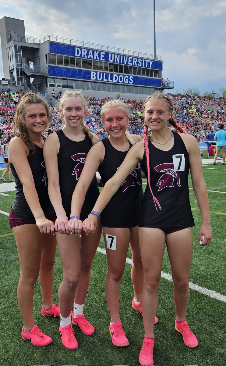 jakearyder's tweet photo. 2A girls 4x800: Grundy Center's quartet of Laney Dole, Ellery Luhring, Karlee Lynch and Grace Storjohann finish sixth in 9:50.00. Matches their seed coming in but blows by the 9:57 seed time. #iahstrk https://t.co/TDRCu1arkb