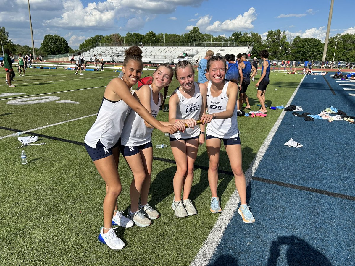 Call ‘em Seabiscuit - the dark horse 4 x 800 is going to State! <a href="/TheKurle/">Kelli Kurle</a>