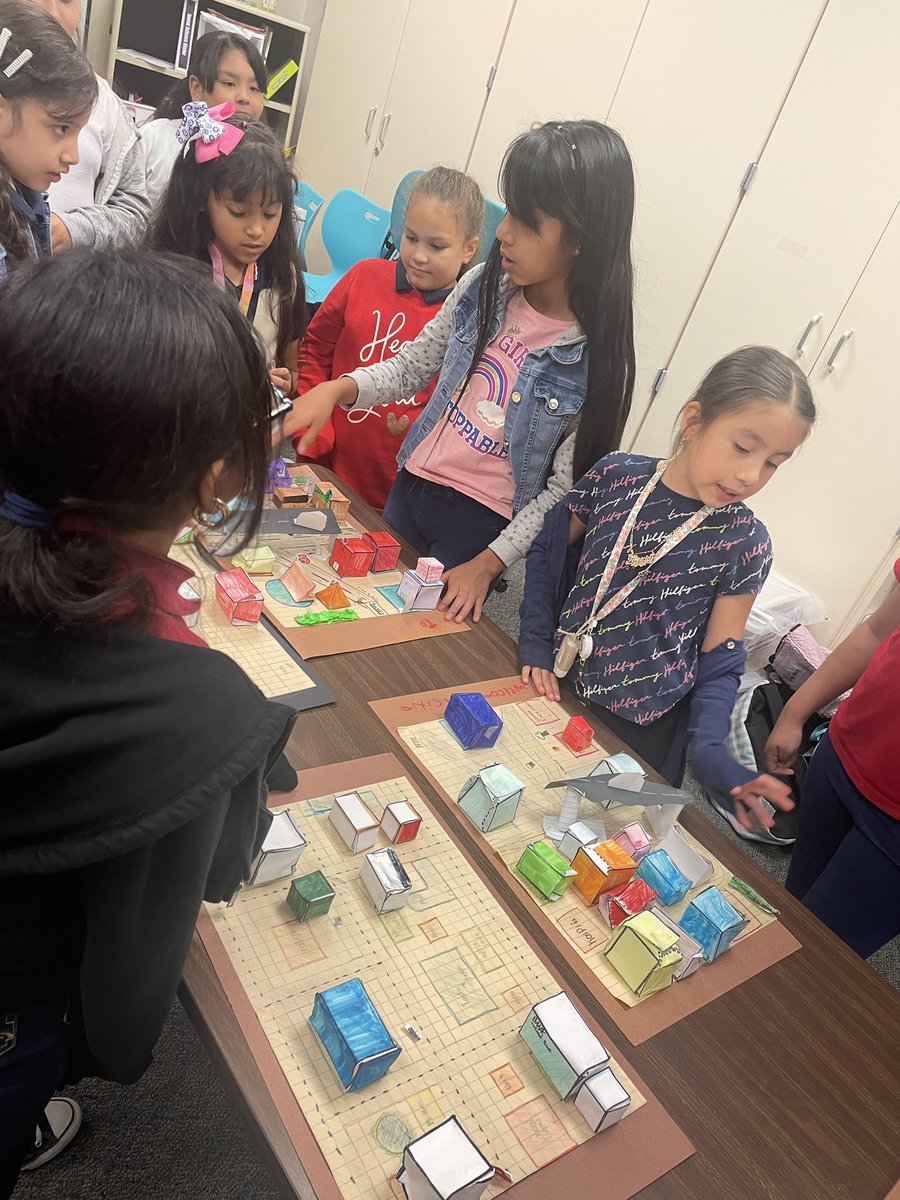 MarleneLoza5's tweet photo. Welcoming our Sneed second and first graders to our Geometry City! 🏙️@Aliefsneed https://t.co/Suzv82gVxz
