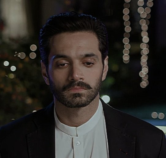 asimurooj2's tweet photo. My NANI’s comments after EPISODE:
SABAR KI BI EK HAD HOTI HAI
IZZAT KA BI KUCH TAQAZA HOTA HAI
THAPAR mara that’s bearable somehow lekin #THOOKA kyun?
THOOKA WAS THE TRIGGERING POINT!
“Agar Meerub ye sab na karti tu Murtasim bi na karta” Her remarks.
#TereBin #WahajAli https://t.co/R1shFXmnku