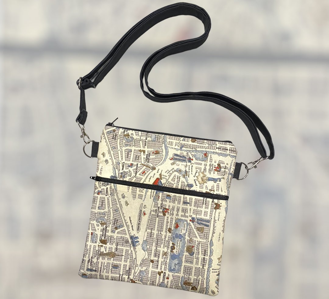 🗽The Streets of New York City🗽 
✨ I’m obsessed✨
Find it in my shop 🫶🏼 
DanisThreads.Etsy.com
#NewYorkCity