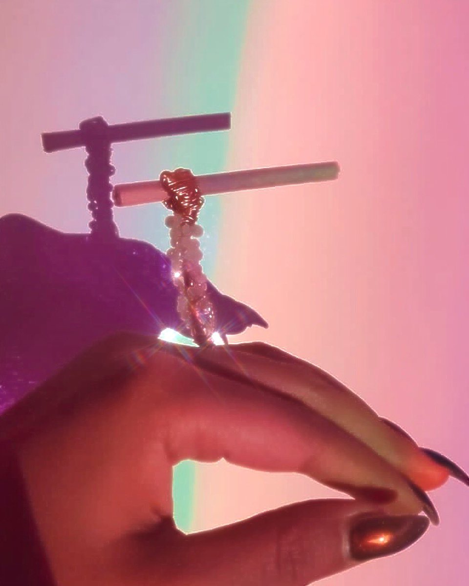 HalodeHadas's tweet image. Smoke holders disponibles 💖 hechos a mano, del color o características que quieras 💖