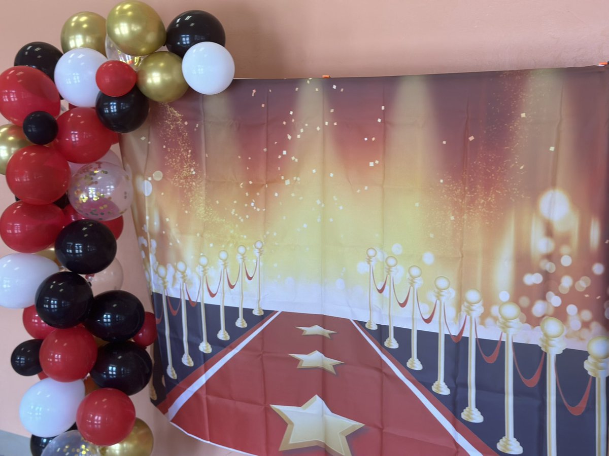 Leah Rock tweet media