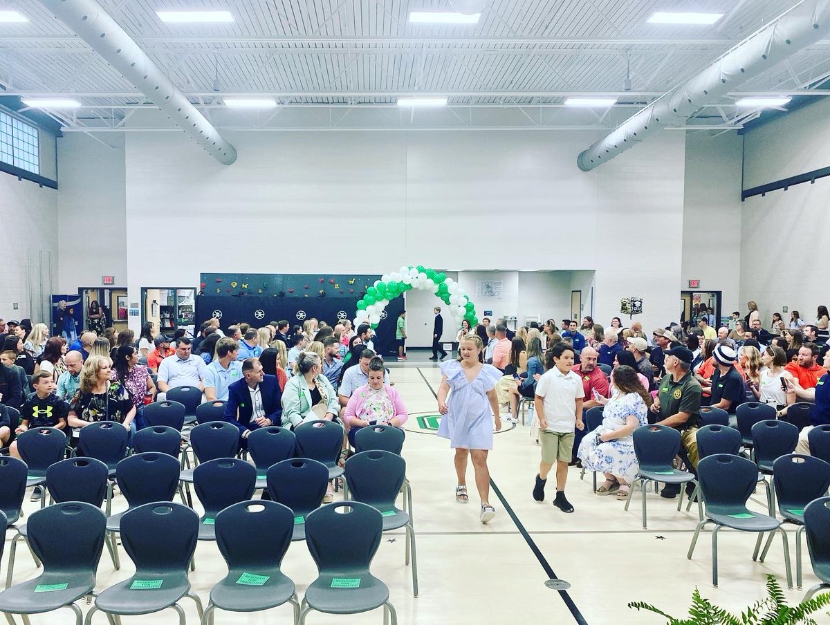DcesDragons's tweet photo. Our 5th Grade Celebration of Learning ceremony gave us all the feels today! We are so proud of these Dragons and cannot wait to see all that they accomplish in middle school. #middleschoolherewecome #fifthgradegraduation @oconeecoschools https://t.co/mBeThrJRIS