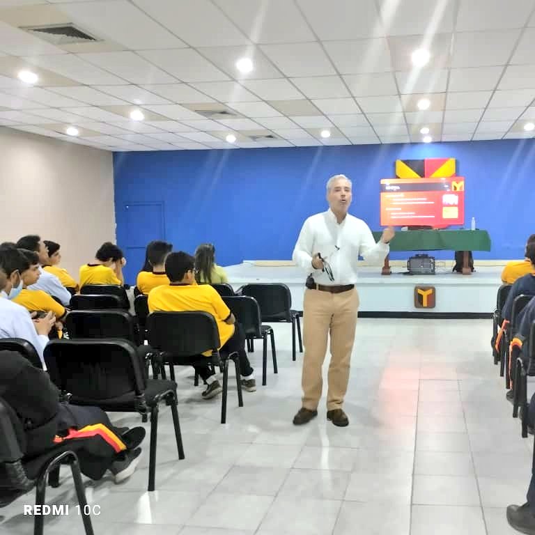 CDCE_Naguanagua's tweet photo. Participación del equipo de supervisión del @cdce_naguanagua en la Ponencia "Cuarta Revolución Industrial y su influencia sobre la Educación" dictada  en la U. E. CAMORUCO 

@NicolasMaduro
@_LaAvanzadora
@xiomaluna

#CooperaciónYSolidaridad https://t.co/Eg6Dr5PNoA