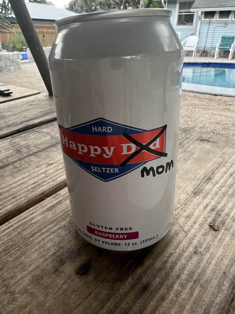 susan_dougherty's tweet photo. With a kid like mine, how could I be anything less?
@happydad
#longdistanceparenting
#grown
@cdh_four
#marketing https://t.co/A4VLxr6rF6
