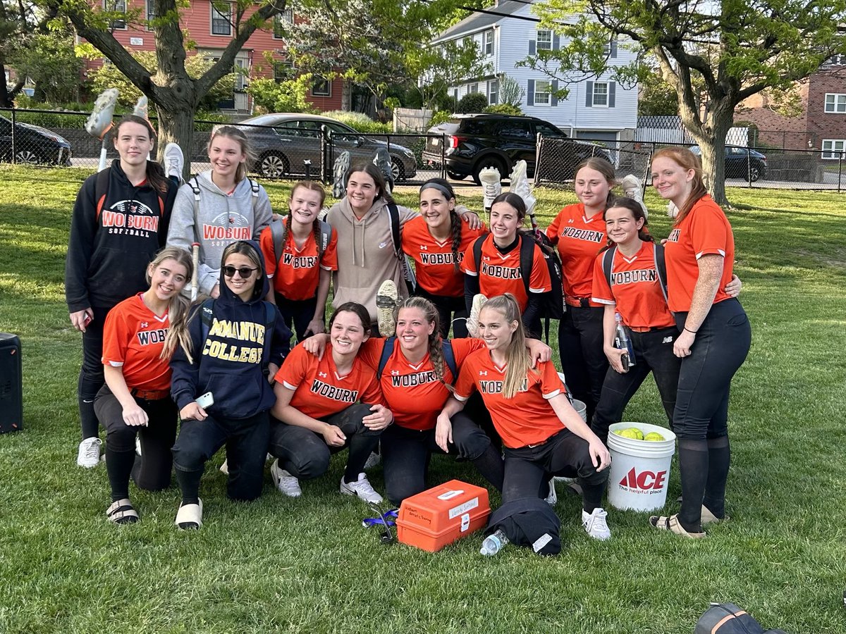 Woburn Softball (@woburnsoftball) on Twitter photo Woburn (15–2) 2
Arlington (14-3) 1
Morgan Barmash was phenomenal giving up zero earned runs with 10k’s. Avery Simpson hit a home-run and Hanna Niemszyck went 2-3. With the win Woburn earns at least a share of the League Championship
<a href="/dtcsports/">Daily Times Sports</a> <a href="/BostonHeraldHS/">Danny Ventura</a> <a href="/BGlobeSports/">Boston Globe Sports</a> Woburn (15–2) 2
Arlington (14-3) 1
Morgan Barmash was phenomenal giving up zero earned runs with 10k’s. Avery Simpson hit a home-run and Hanna Niemszyck went 2-3. With the win Woburn earns at least a share of the League Championship
<a href="/dtcsports/">Daily Times Sports</a> <a href="/BostonHeraldHS/">Danny Ventura</a> <a href="/BGlobeSports/">Boston Globe Sports</a>