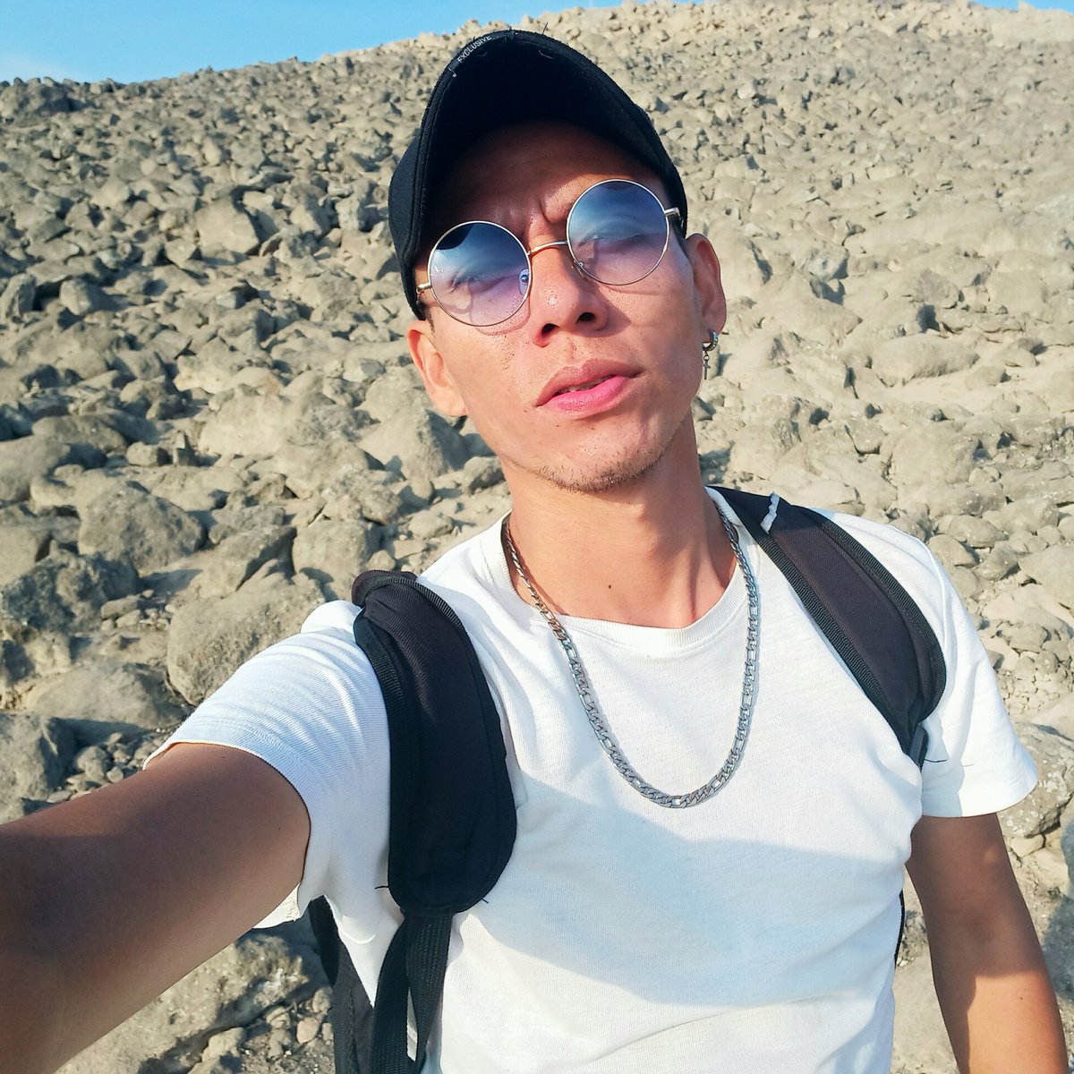AntonyRodas19's tweet photo. #NuevaFotoDePerfil https://t.co/svf09P0n19