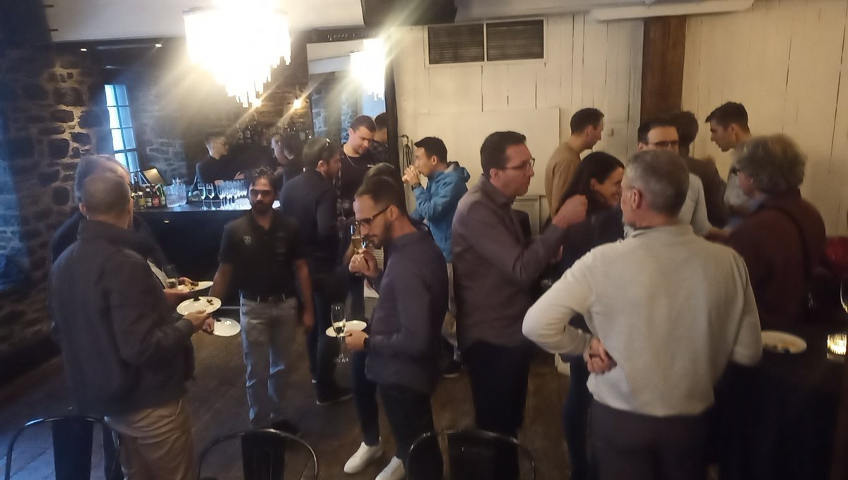 claud10contardo's tweet photo. In the end, #ColGen2023 is just an excuse (a very good one) to catch up with old friends and colleagues https://t.co/cVky5jwBzD