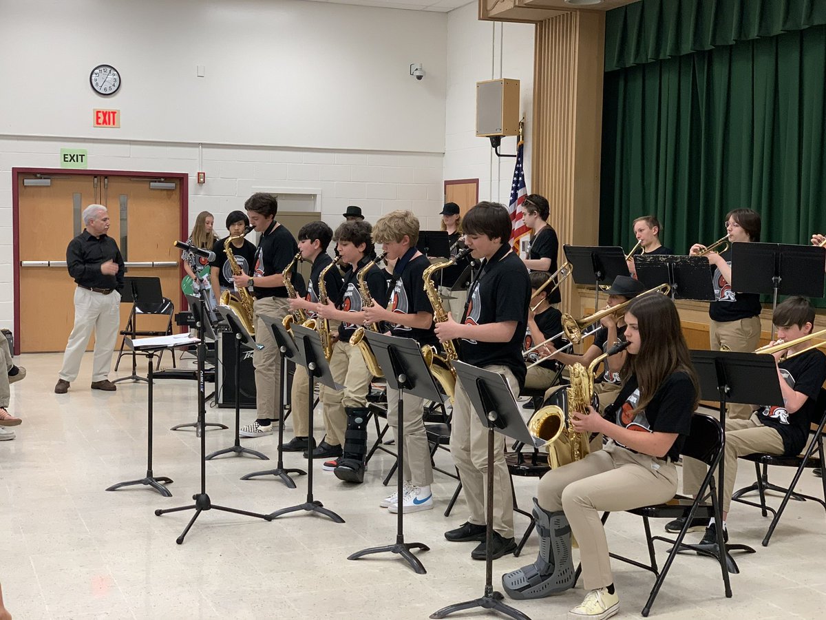 Glenwood MS (@hcpss_gms) on Twitter photo So proud of our Jazz Ensemble!! Missed tonight’s concert? Join us tomorrow at <a href="/hcpss_ghs/">Glenelg High School</a> for “Jazz Under the Stars”! So proud of our Jazz Ensemble!! Missed tonight’s concert? Join us tomorrow at <a href="/hcpss_ghs/">Glenelg High School</a> for “Jazz Under the Stars”!