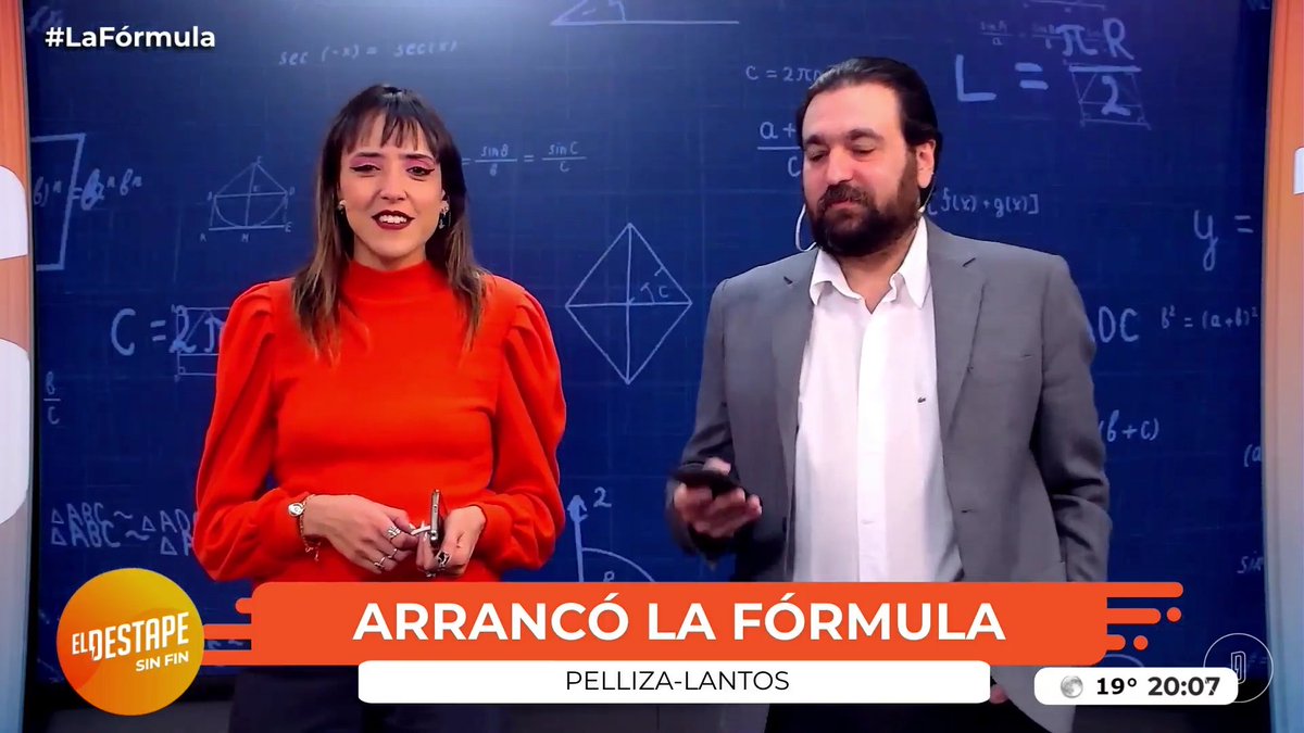 Carlita ahora en #LaFormula ✌
@PellizaCarla 💚🤩👸💜