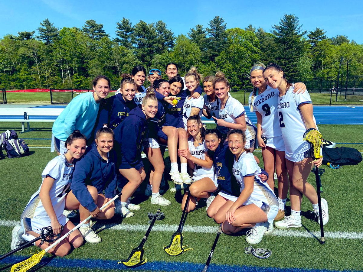 CoachKFoxGlax's tweet photo. Mya Waryas notched her 200th career point yesterday against Bishop Feehan. 🤩 Another great achievement for a super athlete and leader. 💪 🥍 #foxboroglax #200 @FoxboroWarrior @stevewaryas https://t.co/IPI7kZSugG