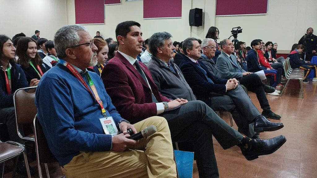 ENCUENTRO SECTORIAL MARISTA EN CURICÓ | " VIMOS A ..." durante la ceremonia de clausura del evento cultural de los colegios Maristas reunidos en el ISM. instagr.am/p/CsZuxBrOnDr/