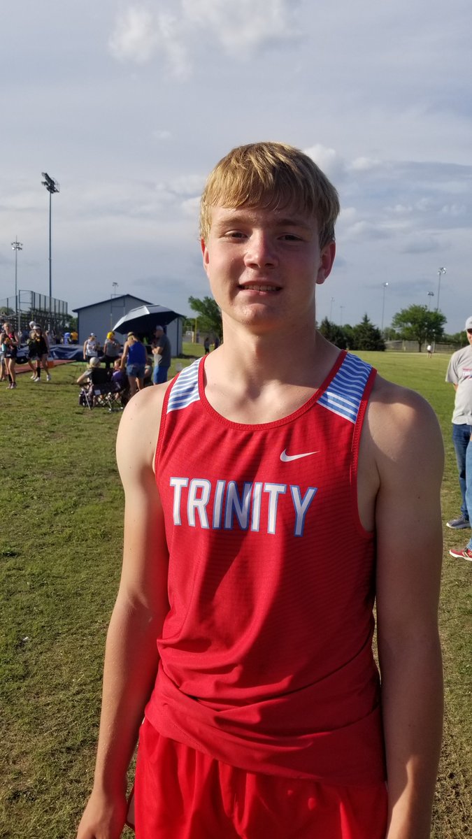 TrinityTrack19's tweet image. 1st State Qualifier for @TrinityCatholic Isaac Hammersmith in HJ clearing 6'2".  @hutchsports