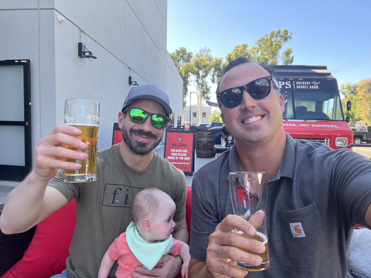 Broker_Brett's tweet image. My little picture tile brought this gem up ⁦@chriscocuzzo⁩, so rad meeting the little one, wife, and getting to link up in person!

I’ll have to return the favor in #NYNY one of these days.

⁦@InsNerds⁩ #insurtechRunners #insurtech #insurance