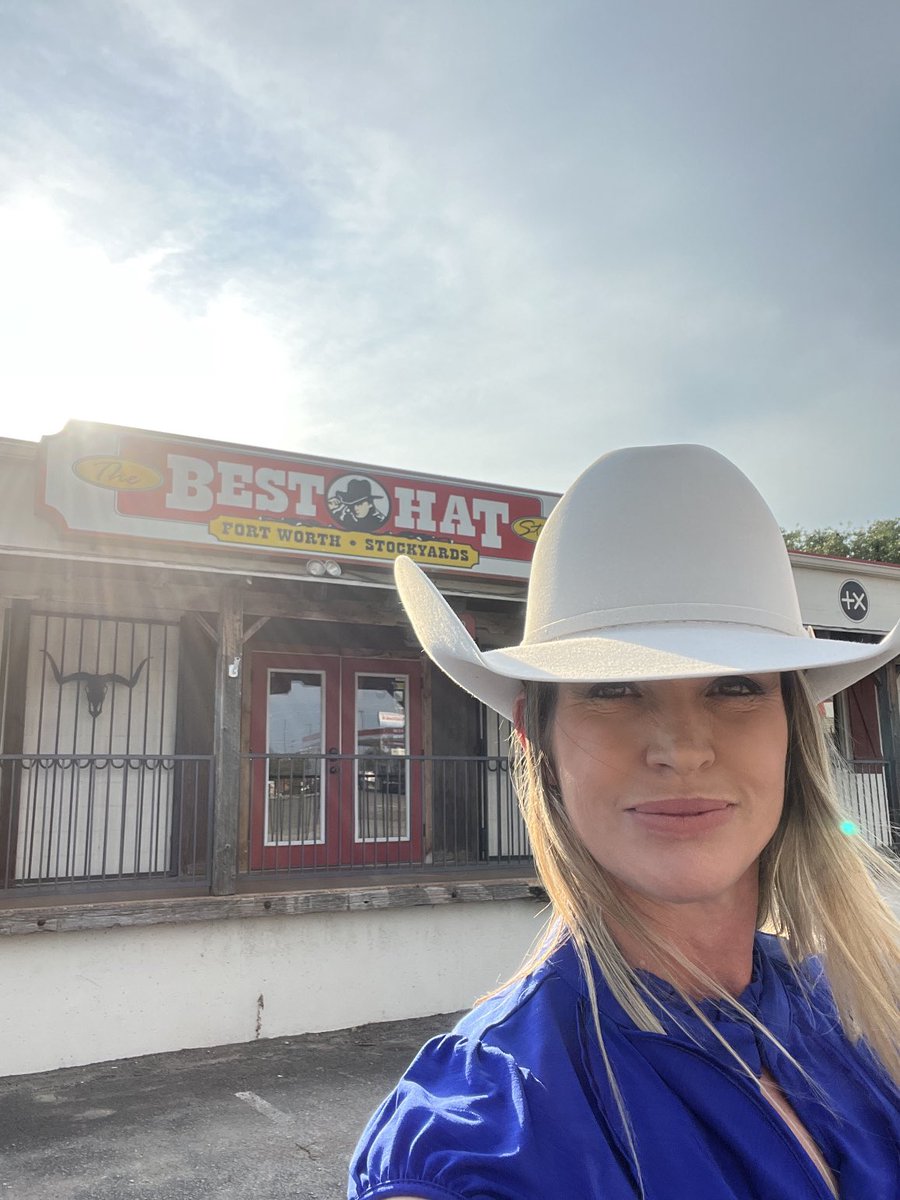 I got a hat!!
@thebesthatcompany