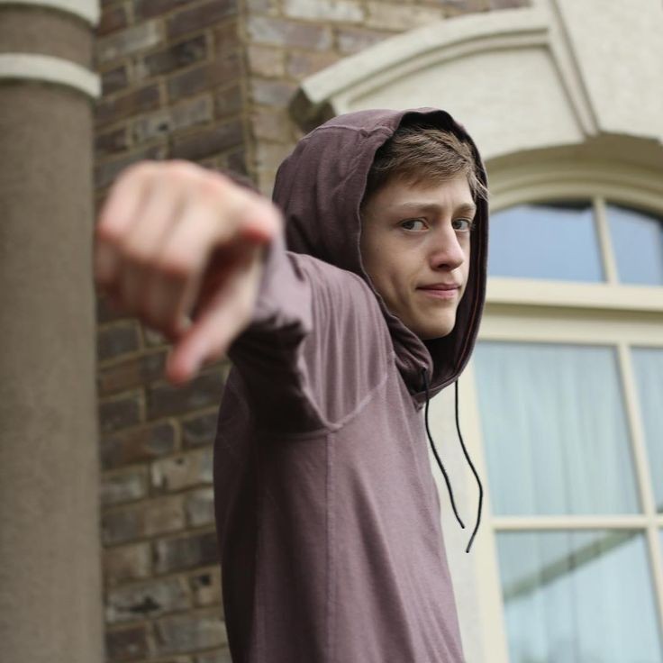 thank you to everyone who has been with him since the beginning and everyone who is starting to follow him for now, love you all 
#4monthsOfPercyNation #PercyHynesWhite