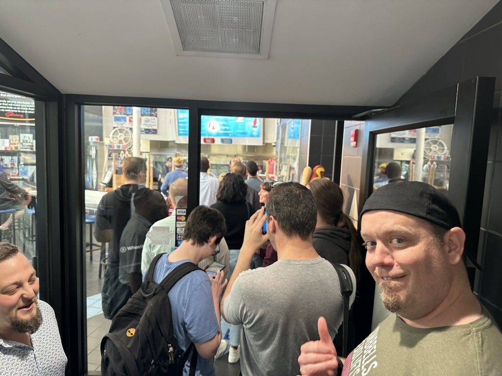 WurstCon's tweet image. 